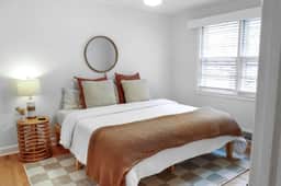 Best of Black Mountain - Walk Downtown - 3BR 2 BA
