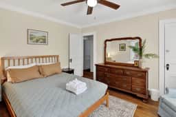 The Stono Retreat - Minutes to Downtown & Beach